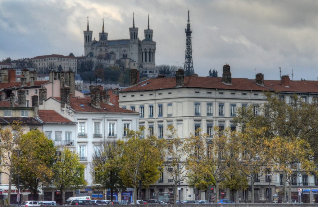 Lyon, vista panorámica de la Basílica de Notre-Dame de Fourvière