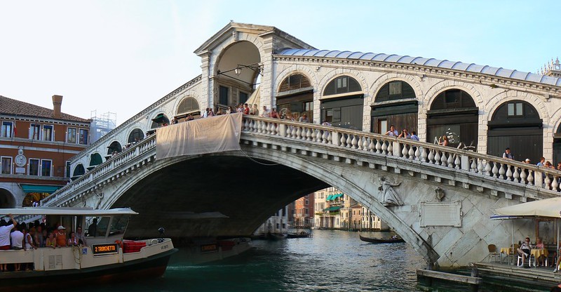 Puente de Rialto Venecia