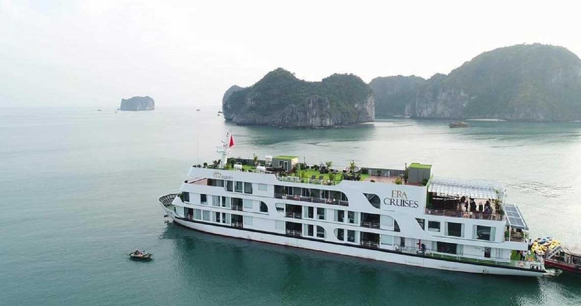 Crucero por la bahía de Halong en Junk Amira una maravilla.
