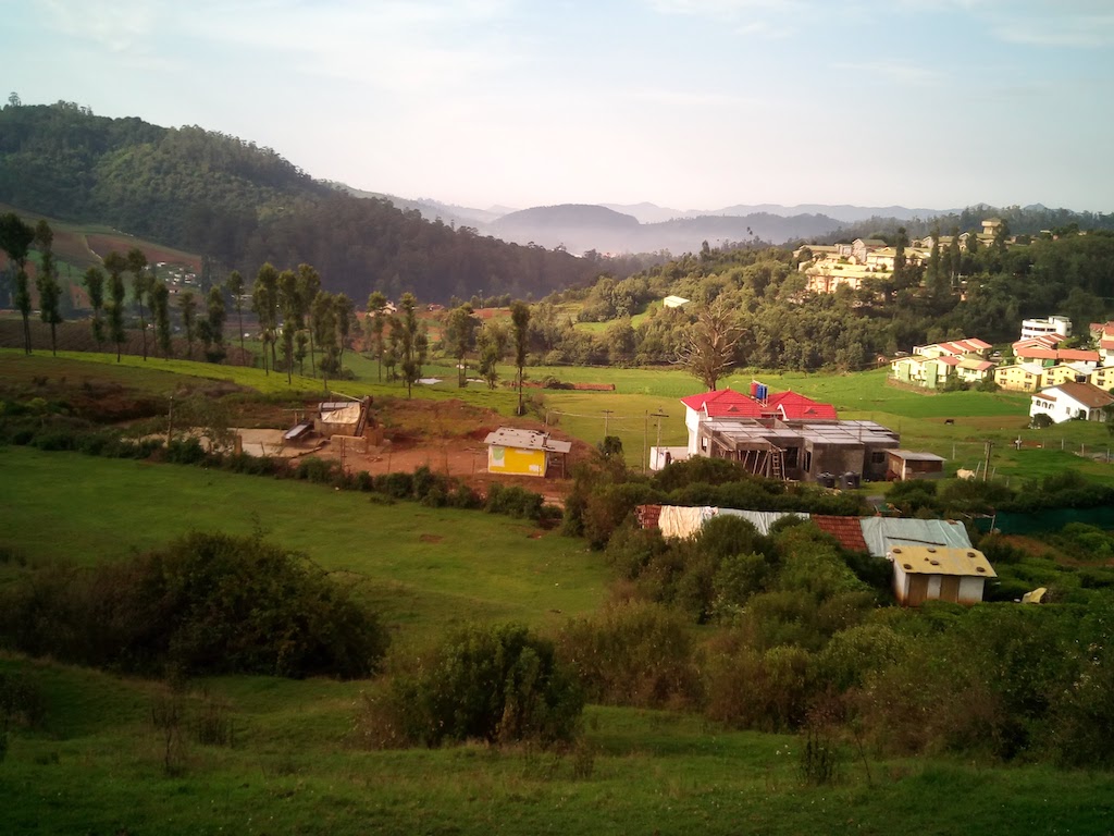 Hotel Lakeview Ooty
