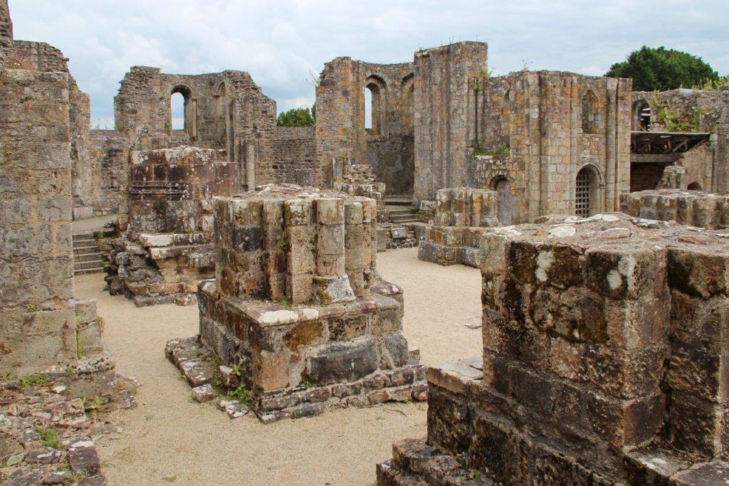 antigua abadía de Landévennec Bretaña