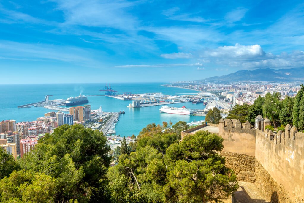 Vista panorámica del puerto de Málaga