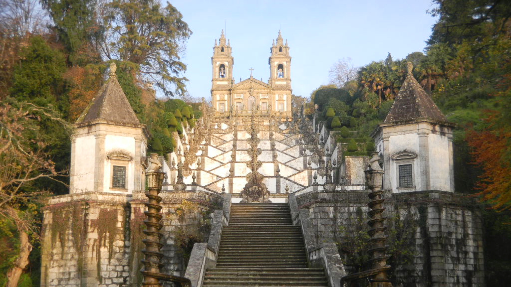 La espectacular arquitectura y las iglesias de Braga la convierten en uno de los lugares imprescindibles de Portugal |  David ha estado aquí